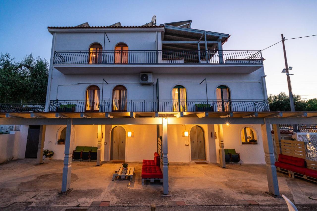 Borgo Canneto Роді-Гарганіко Екстер'єр фото